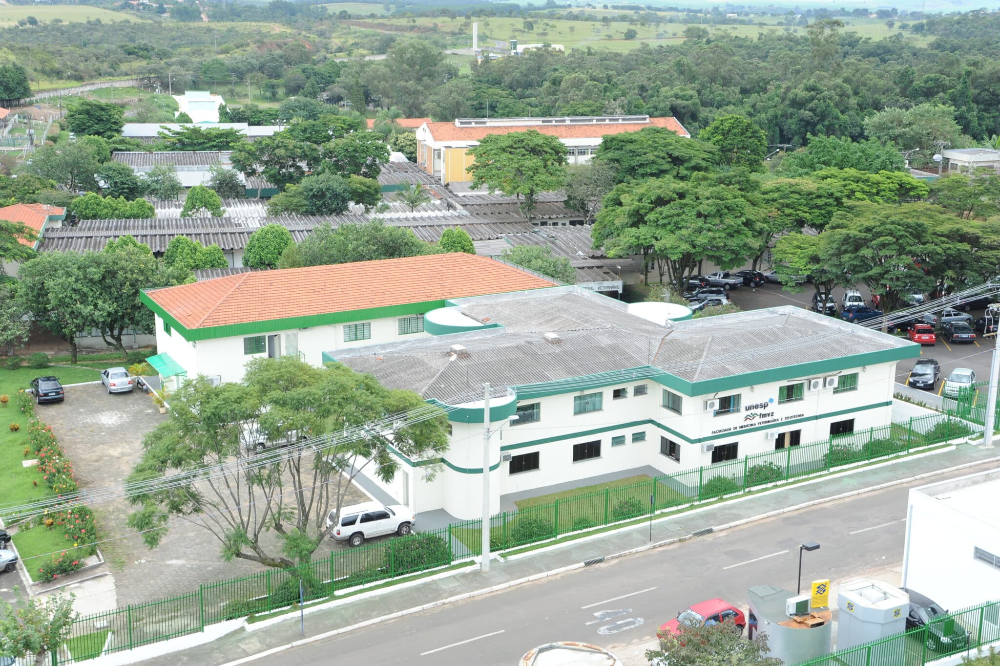 Unesp Promove Novo Concurso Público No Campus Botucatu SP