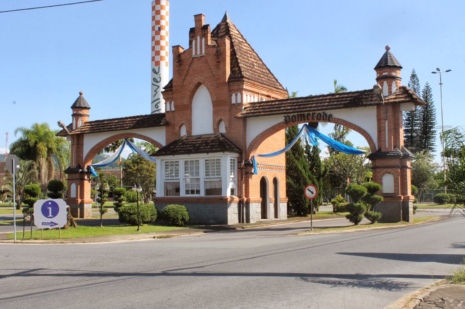 Prefeitura de Pomerode - SC anuncia Processo Seletivo com 33 vagas