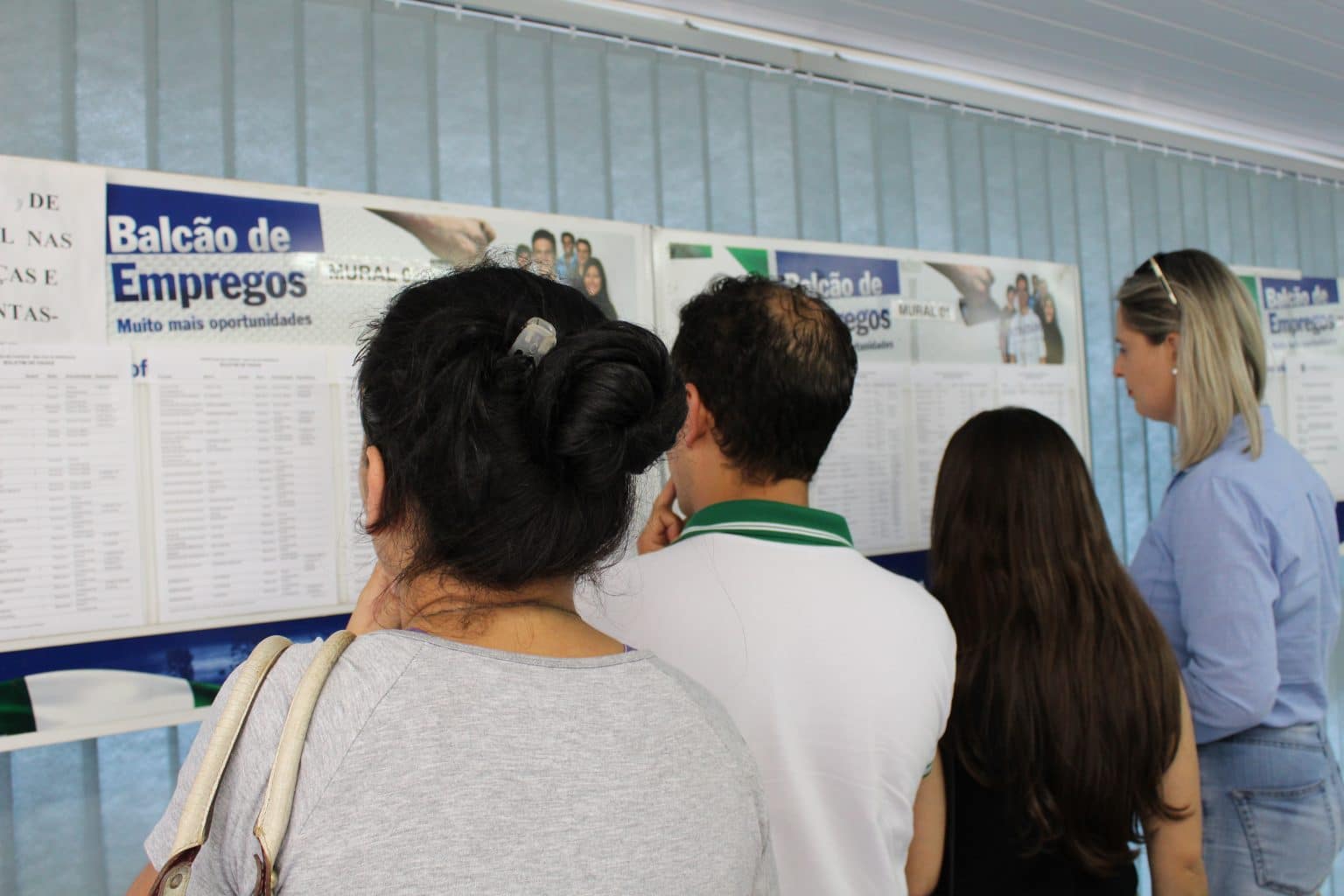 Balcão De Empregos De Chapecó Inicia A Semana Com 260 Vagas Concursos Sc 9687