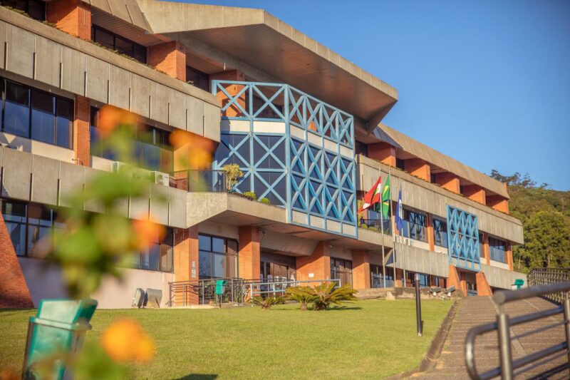 Prefeitura de Joinville – SC anuncia edital de Processo Seletivo com Salário de até R$15 mil