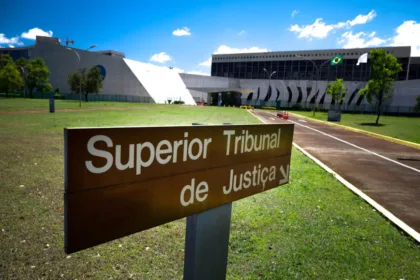 SuperiorTribunalDeJustica STJ Fachada Letreiro 116 scaled 1 868x644 1